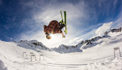 开云登录-浙江球队青训营举办篮球夏令营吸引青少年，浙江篮球培训机构